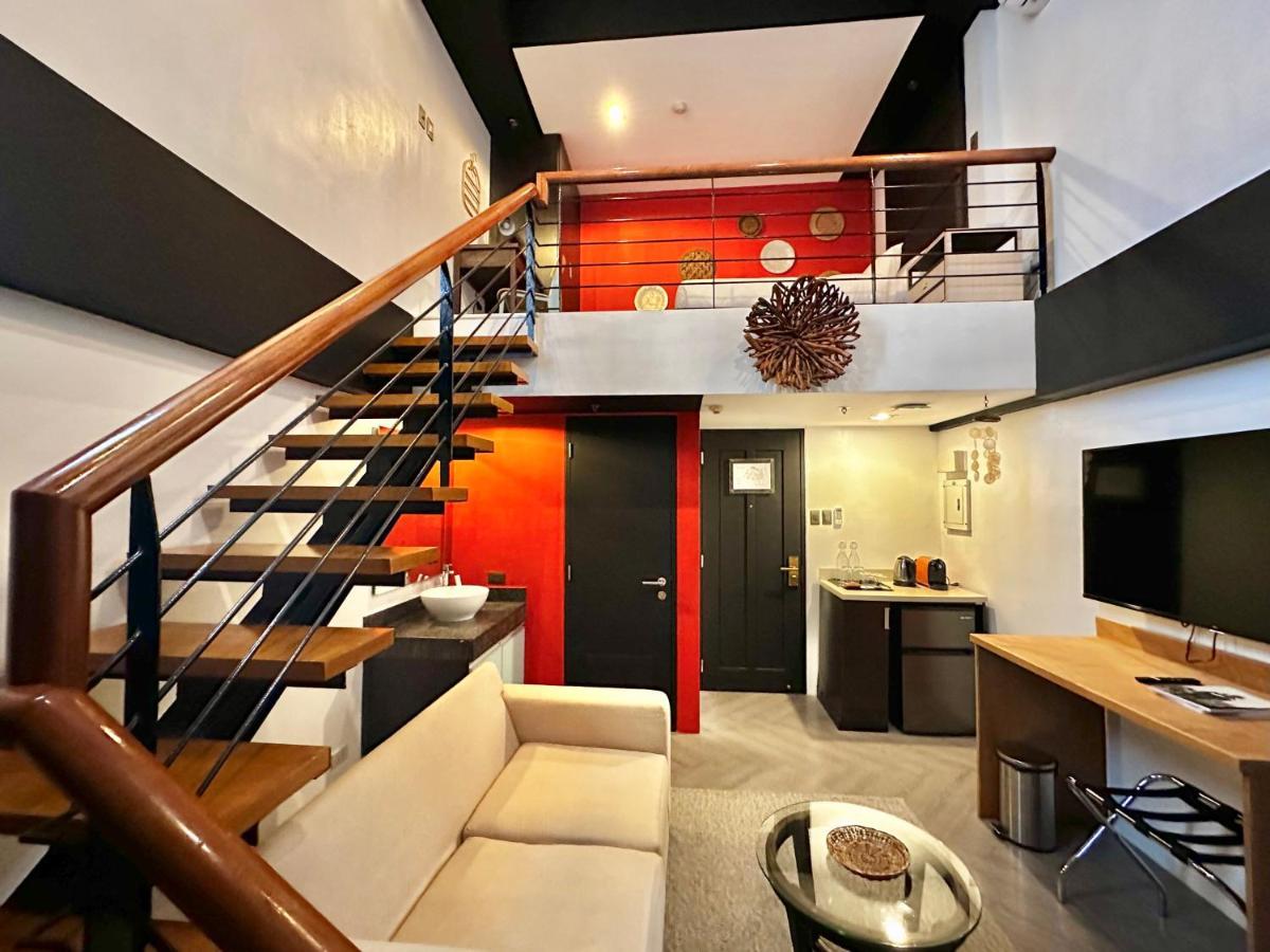 Havitat Boutique Hotel Makati City Exterior photo