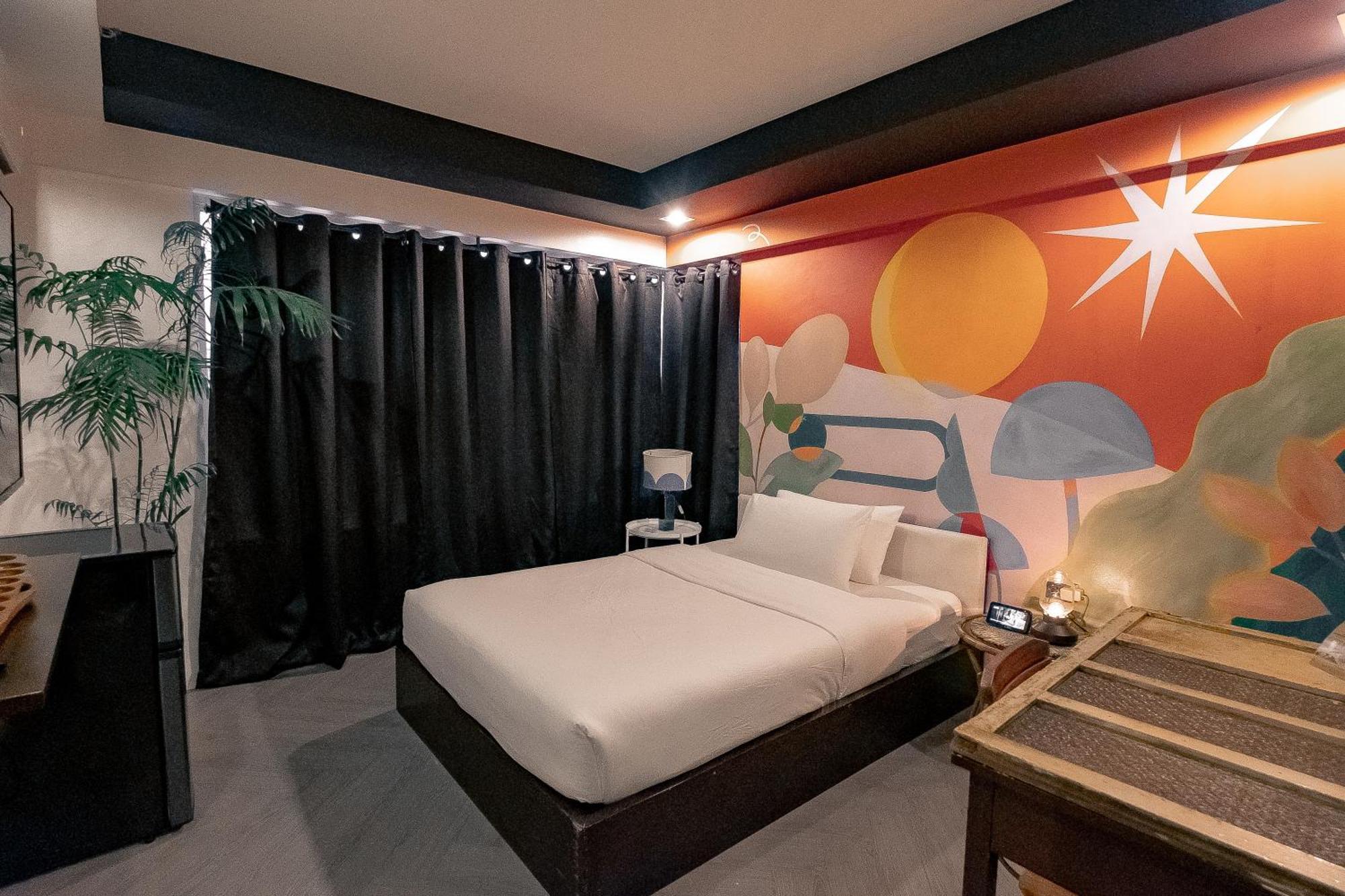 Havitat Boutique Hotel Makati City Exterior photo