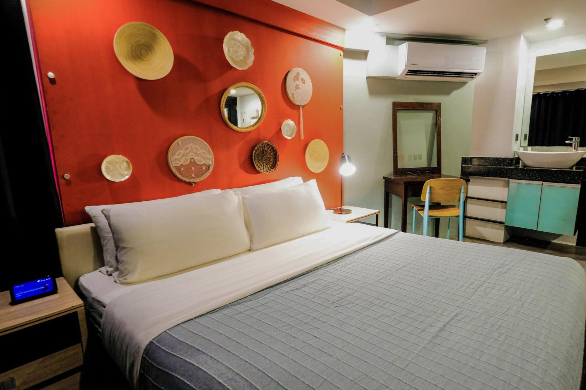 Havitat Boutique Hotel Makati City Exterior photo