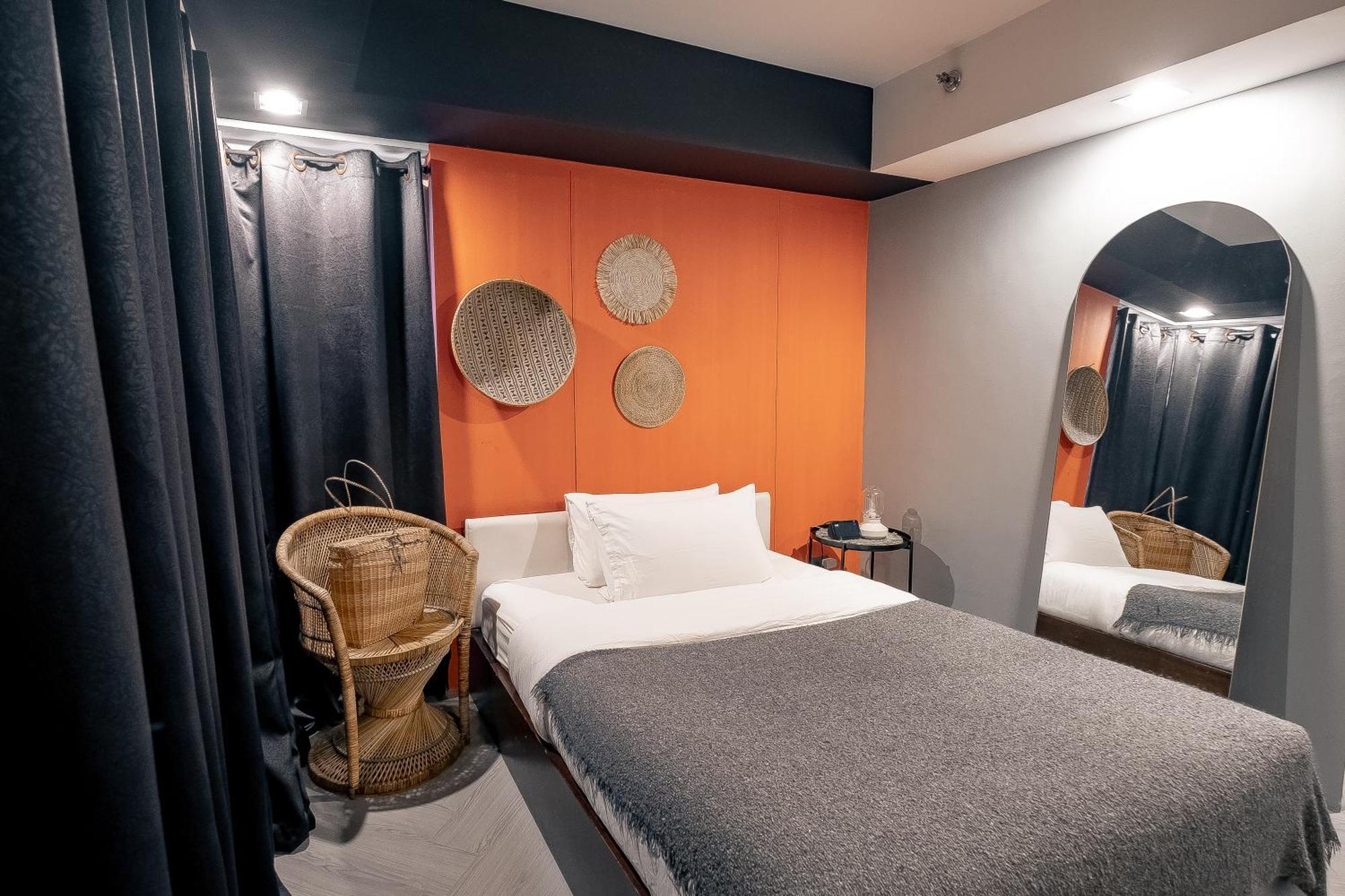Havitat Boutique Hotel Makati City Exterior photo