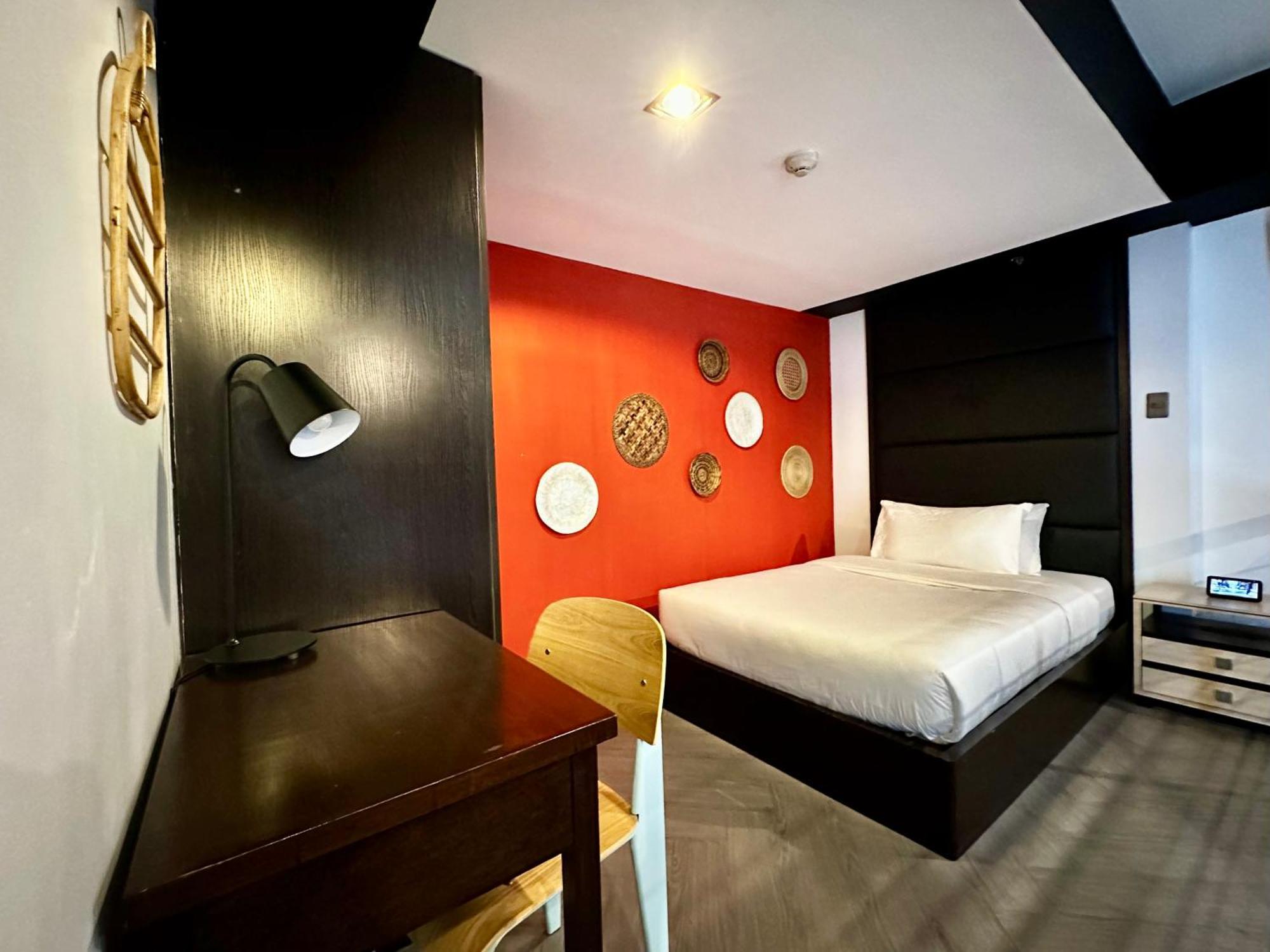 Havitat Boutique Hotel Makati City Exterior photo